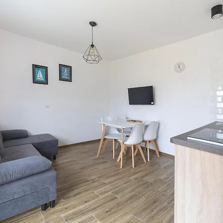 Pansiyon Maryla - Apartamenty I Pokoje - Idealne Dla Rodzin Z Dziecmi Ostrowo (Puck)