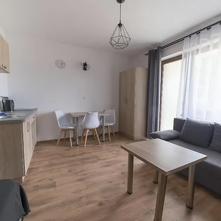 Maryla - Apartamenty I Pokoje - Idealne Dla Rodzin Z Dziecmi أوستروفو
