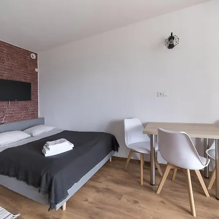 Maryla - Apartamenty I Pokoje - Idealne Dla Rodzin Z Dziecmi Pansiyon Ostrowo (Puck)